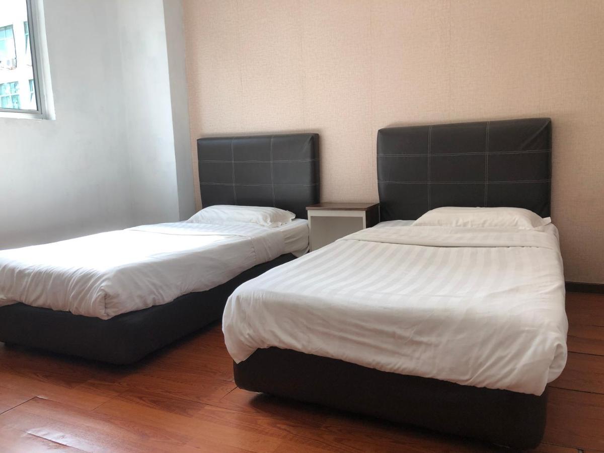 Super Oyo 90668 Joy Inn Miri Bagian luar foto